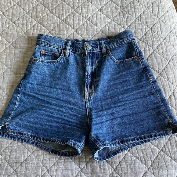 Gap Mom Denim Shorts - Picture 3 of 3